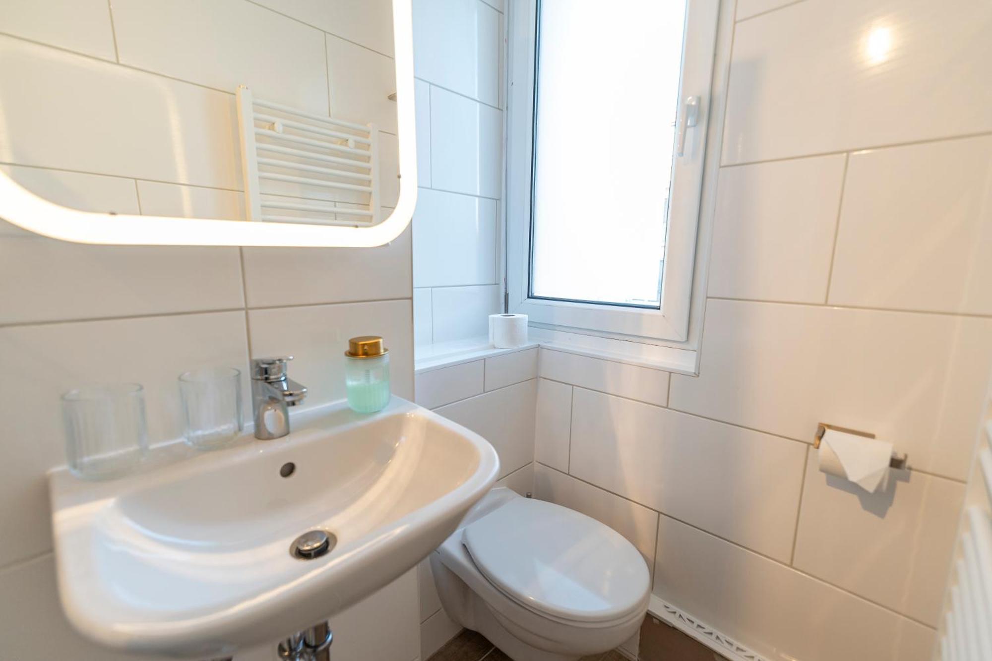 Rr - Stylish Apartment 50Qm - Wifi - Washer - Tv Magdebourg Extérieur photo