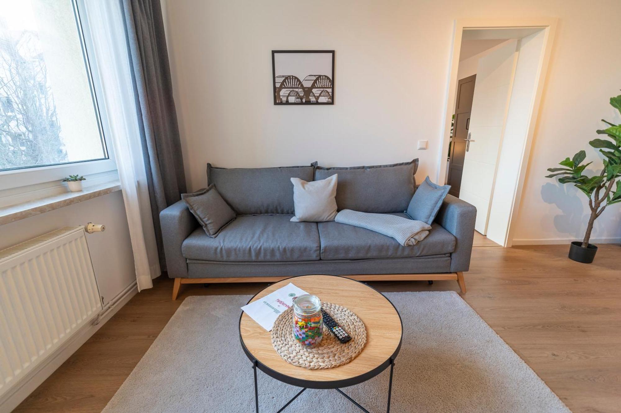 Rr - Stylish Apartment 50Qm - Wifi - Washer - Tv Magdebourg Extérieur photo
