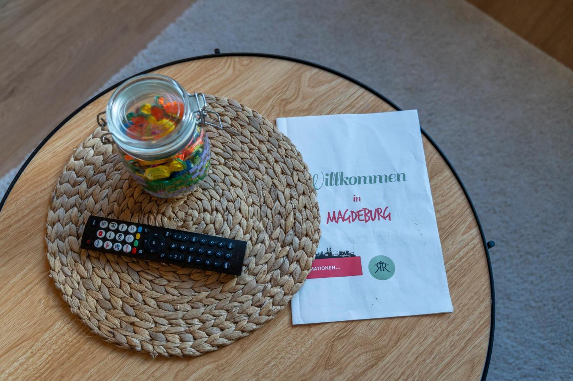 Rr - Stylish Apartment 50Qm - Wifi - Washer - Tv Magdebourg Extérieur photo