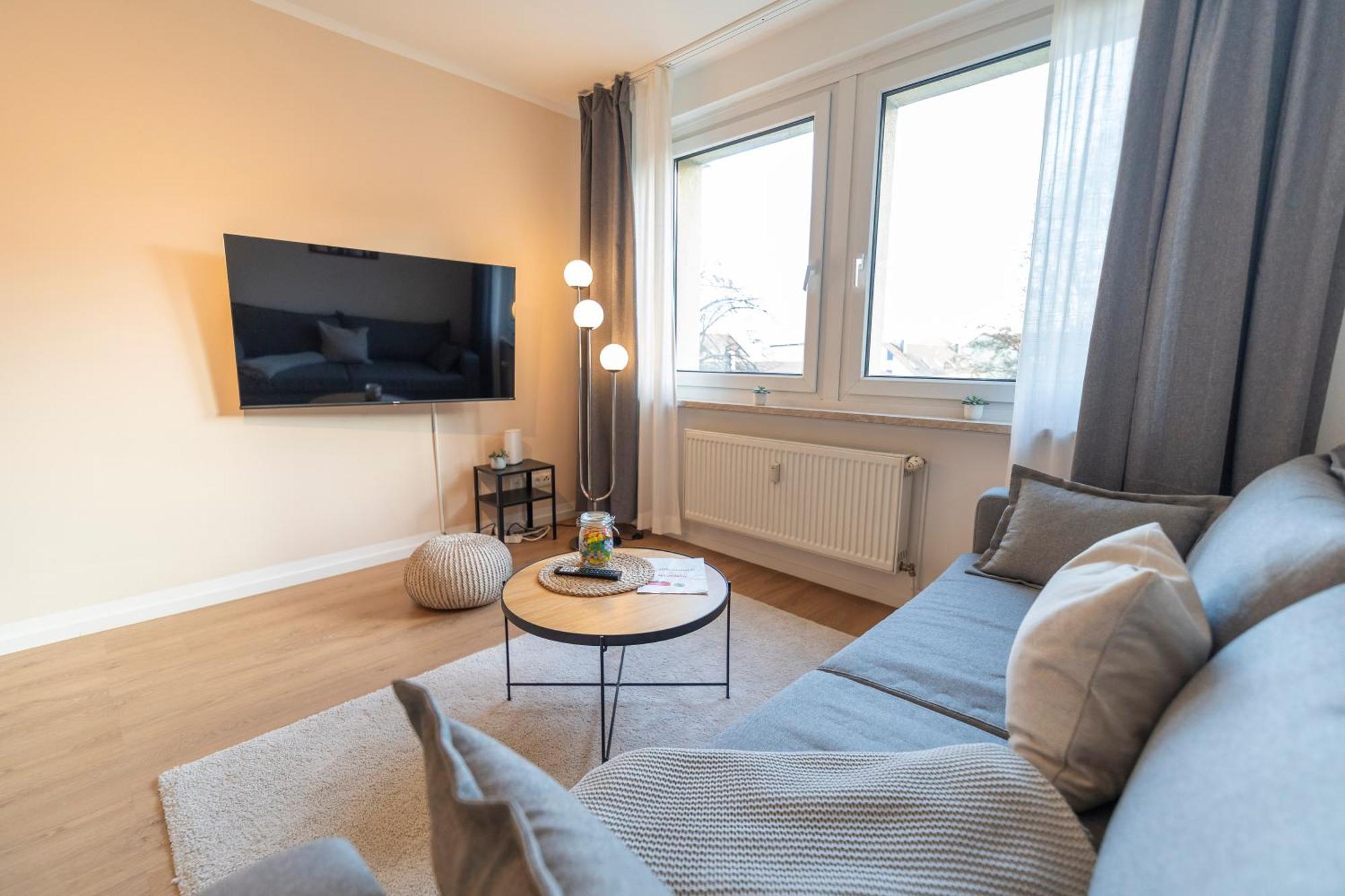 Rr - Stylish Apartment 50Qm - Wifi - Washer - Tv Magdebourg Extérieur photo